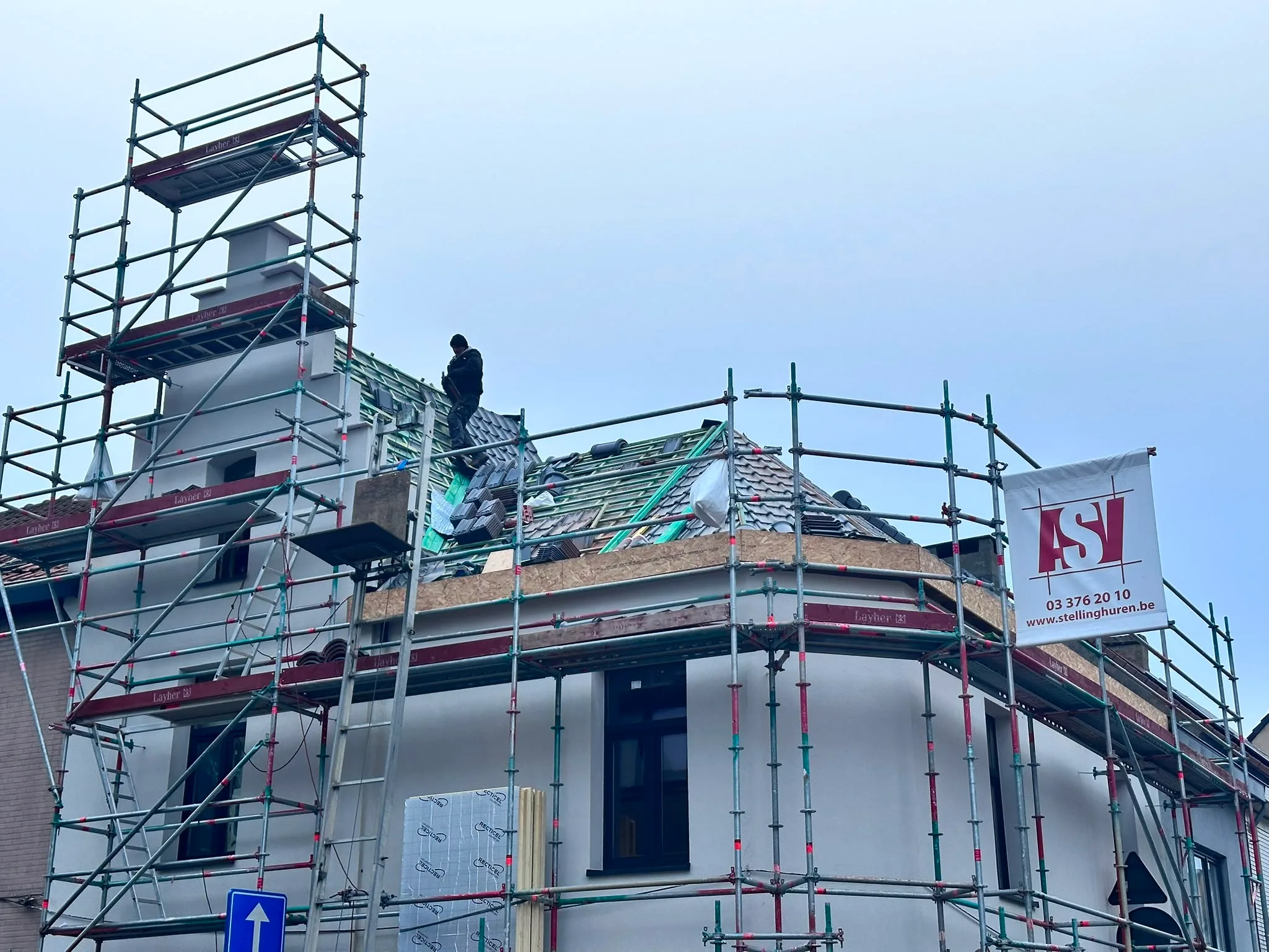 Dakwerken renovatie in uitvoering