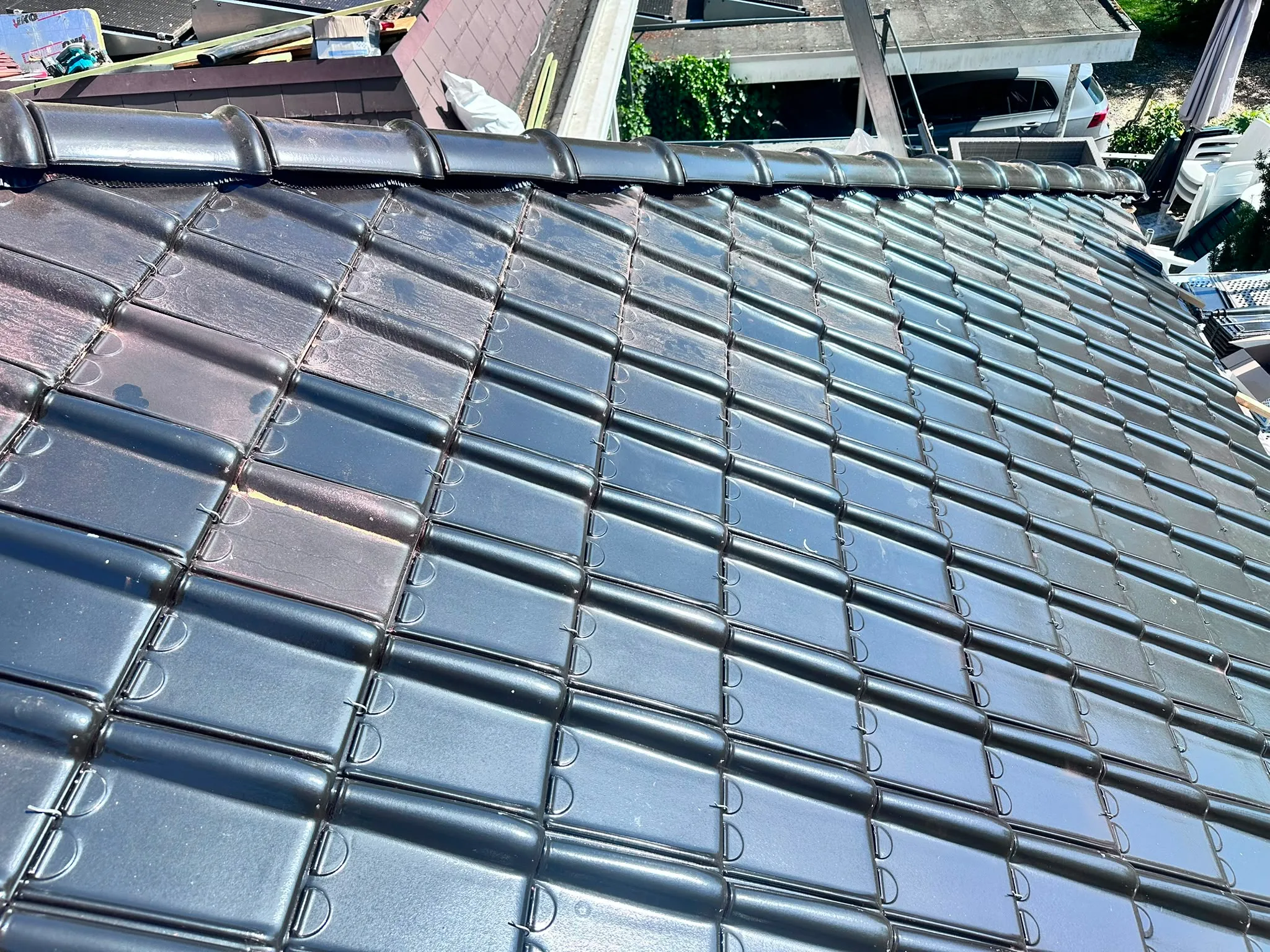 Zonnepanelen geïnstalleerd op dak